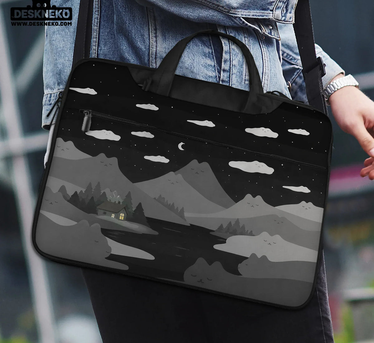 Black Cat Mountains Laptop Sleeve & Bag - Deskneko
