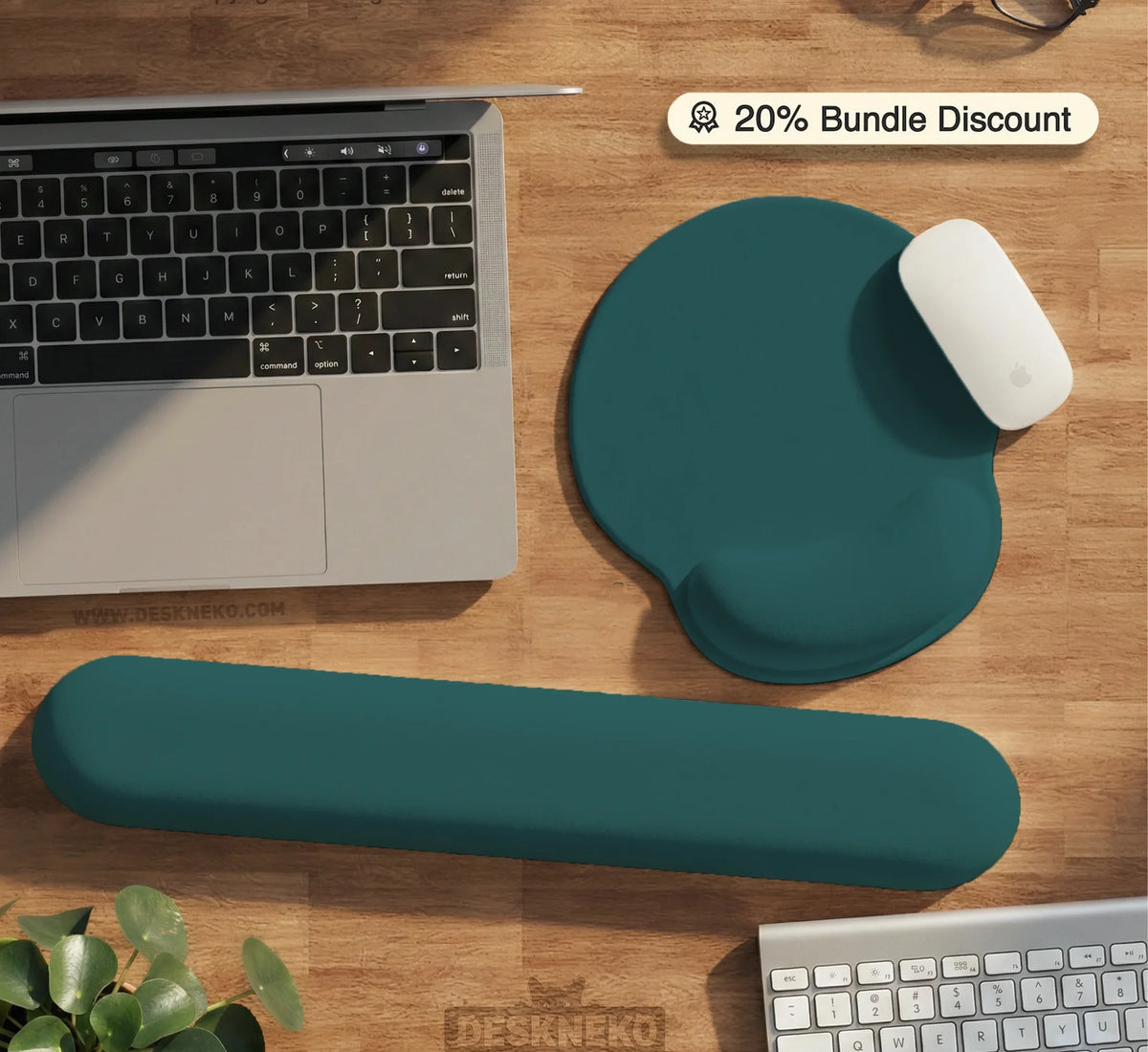 Ergonomic Teal Mousepad with Wrist Rest for Office and Gaming - Deskneko