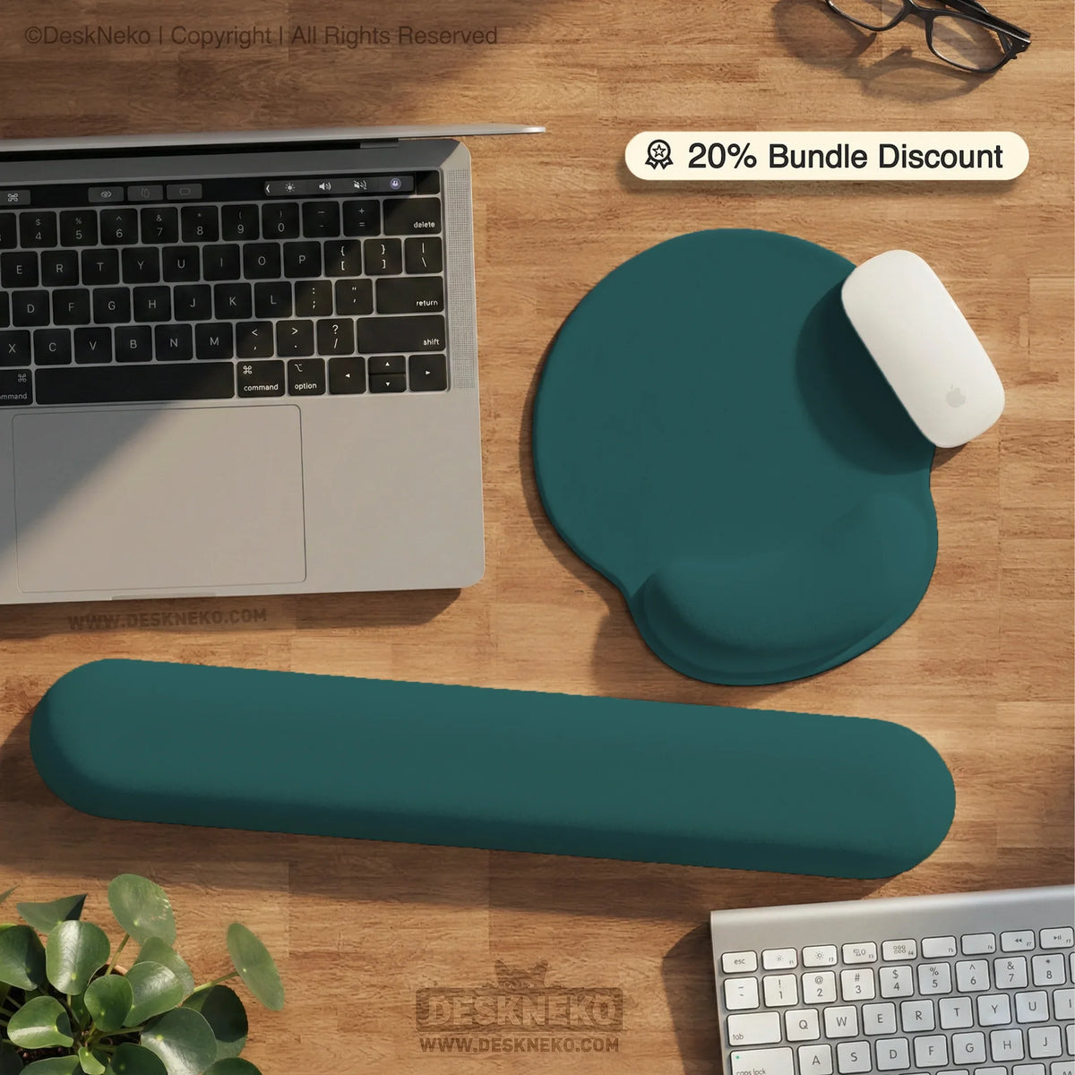 Ergonomic Teal Mousepad with Wrist Rest for Office and Gaming - Deskneko