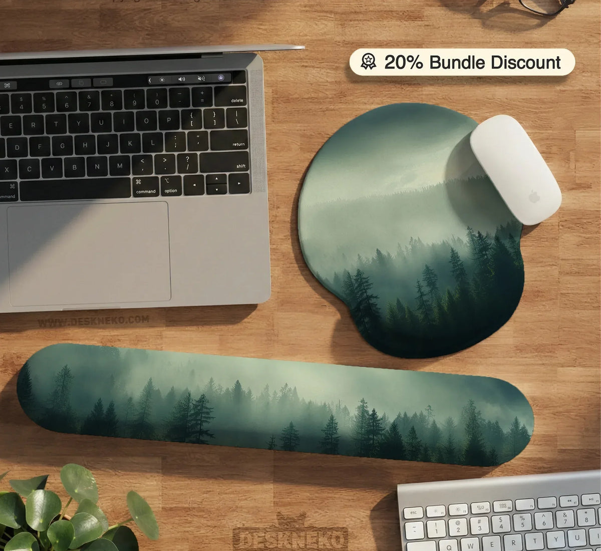 Forest Green Ergonomic Mousepad & Wrist Rest - Deskneko