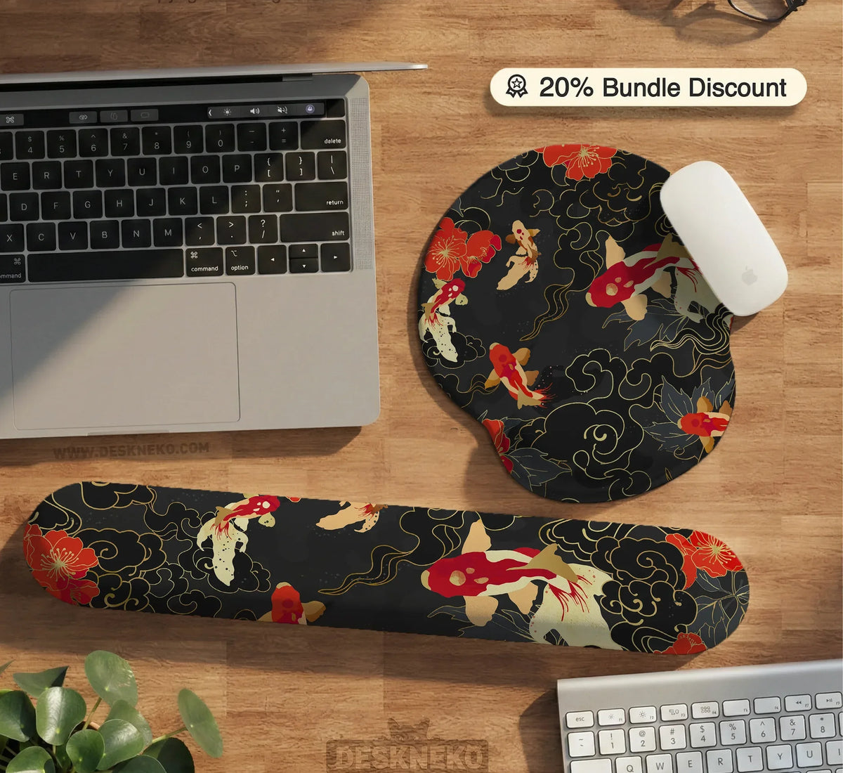 Koi Fish Ergonomic Mousepad Set - Deskneko