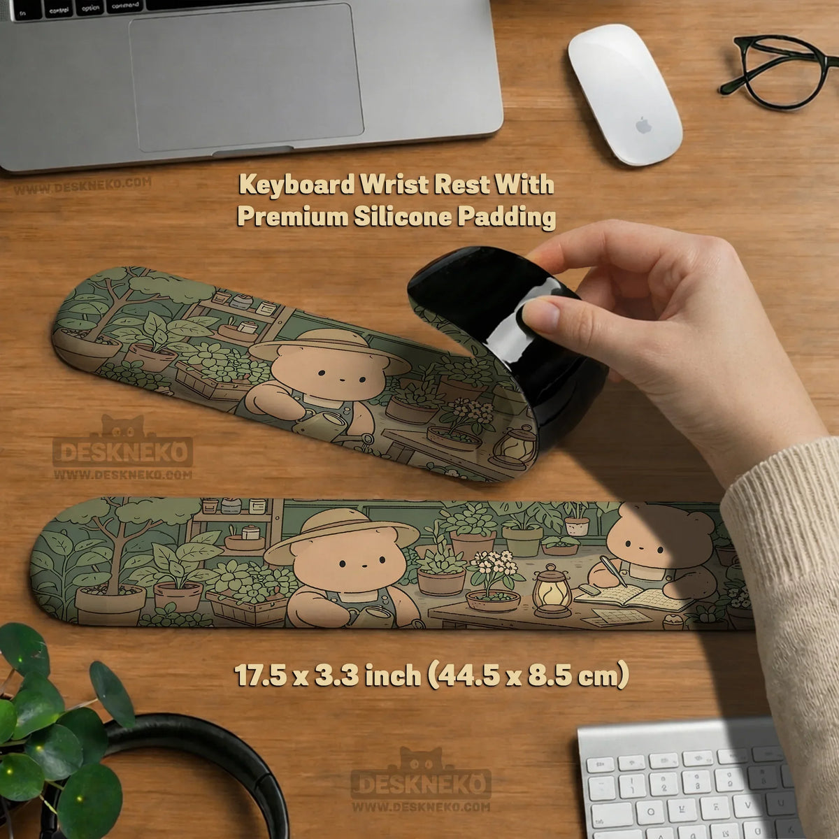 Kawaii Bear Ergonomic Mousepad and Keyboard Wrist Rest Desk Support - Deskneko