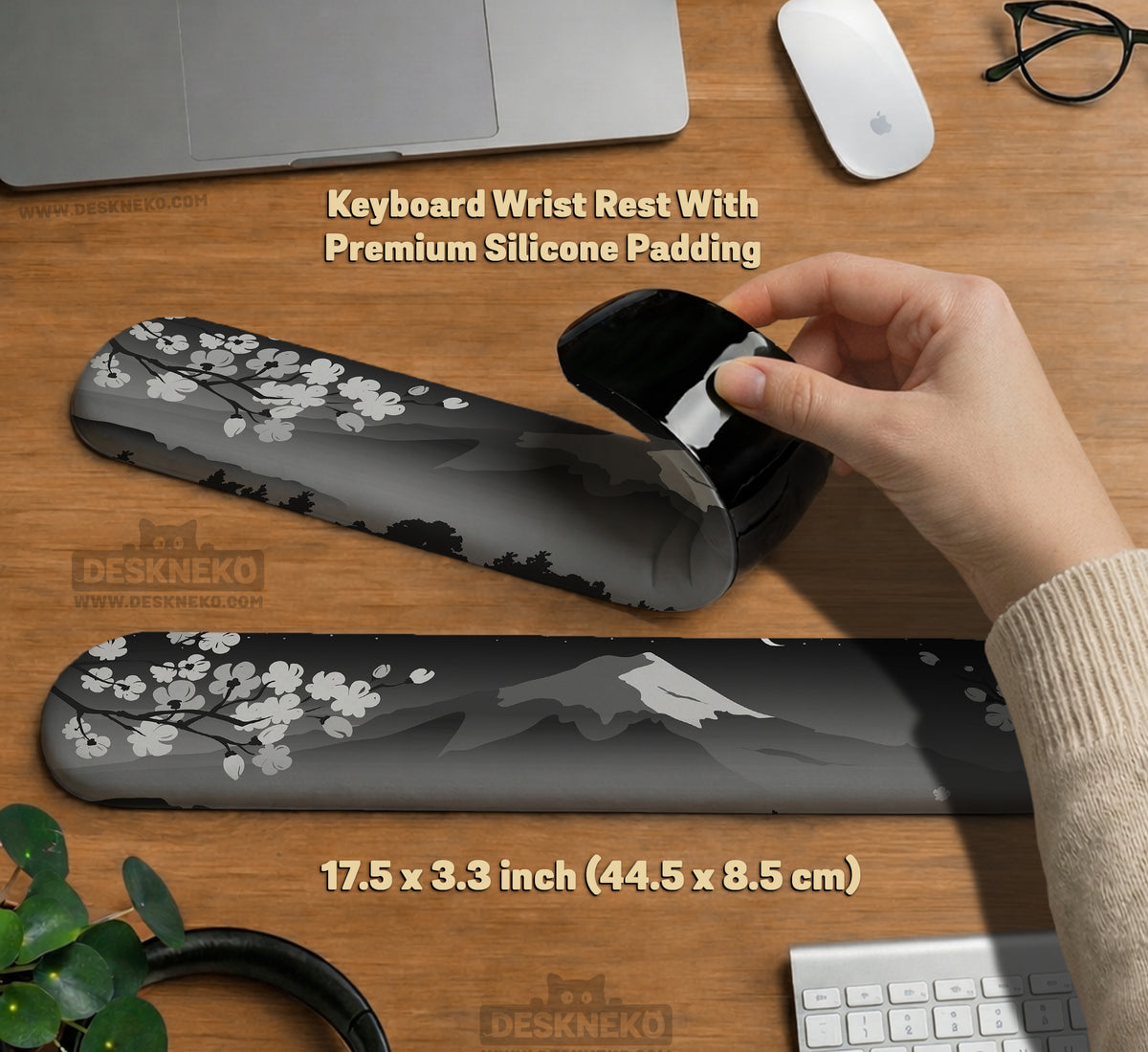 Black Mount Fuji Ergonomic Mousepad - Ergonomic Mousepads & Wrist Rests - Deskneko - Mousepads & Wrist Rests