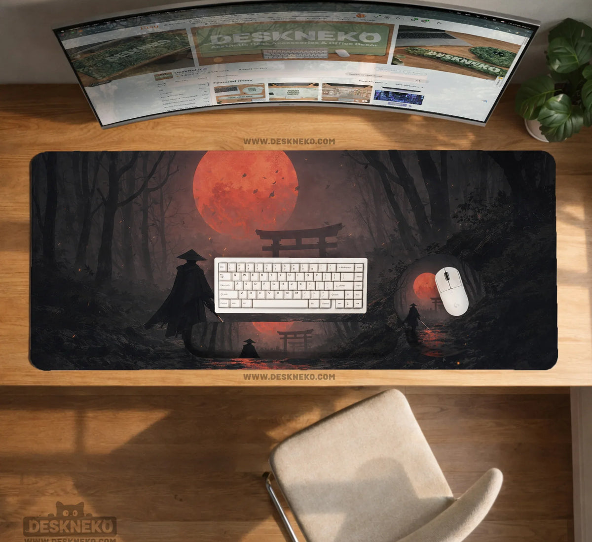 Crimson Samurai Eclipse Desk Mat Mousepad - Deskneko