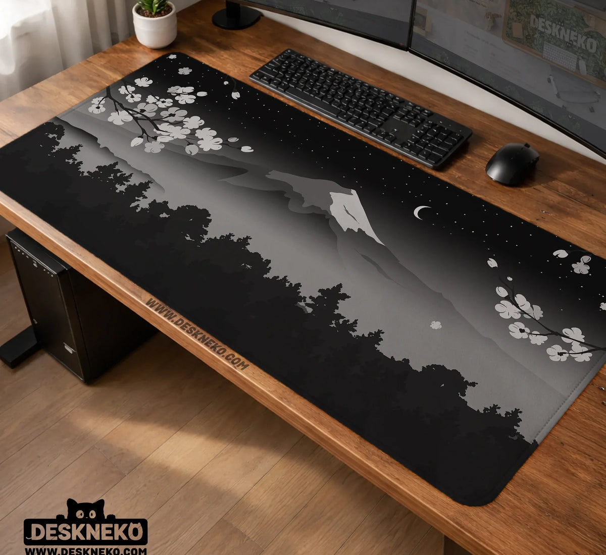 Black Mount Fuji Desk Mat - Deskneko
