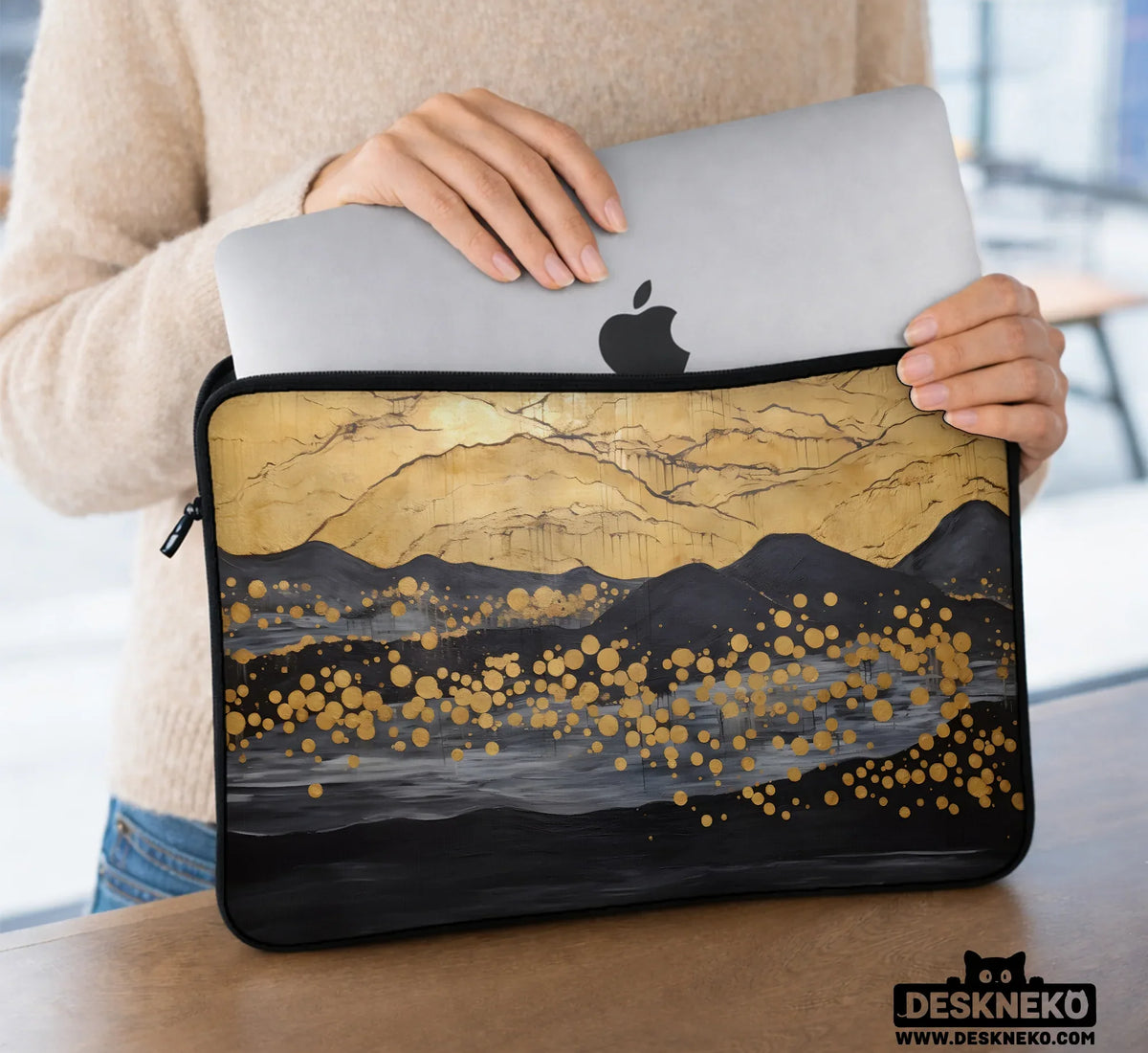 Gold Japandi Laptop Bag with Shoulder Strap - Deskneko