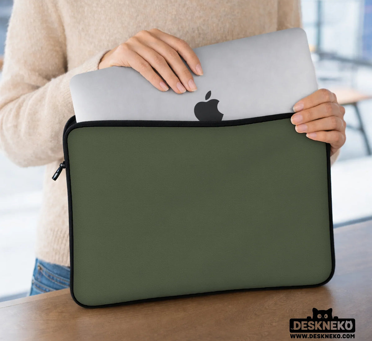 Midnight Olive Laptop Sleeve - Deskneko