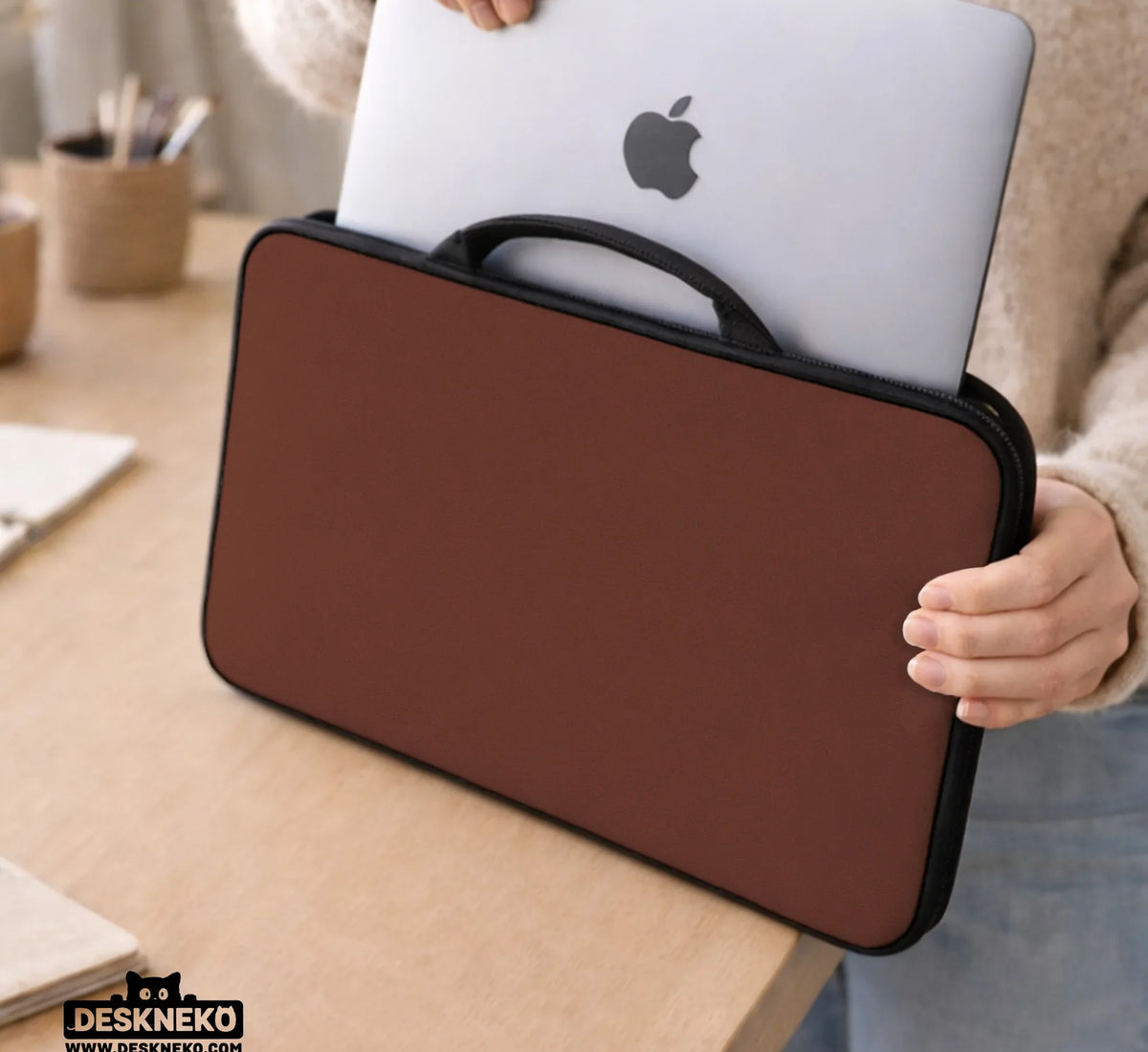 Mahogany Laptop Sleeve & Bag, Minimalist Brown Protective Work Case - Deskneko