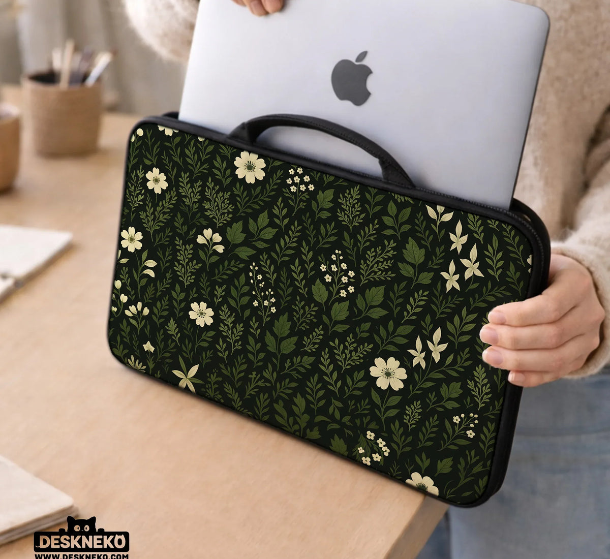Botanical Laptop Sleeve & Bag with Dark Green Floral Pattern - Deskneko