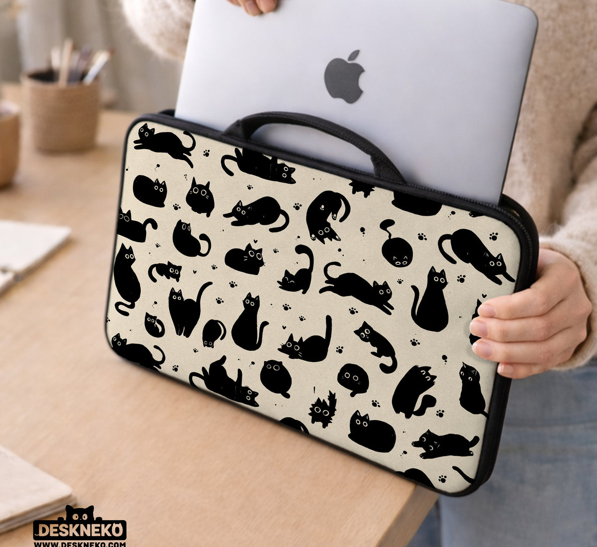 Cat Pattern Laptop Sleeve - Laptop Sleeve - Deskneko - Laptop Sleeves & Bags