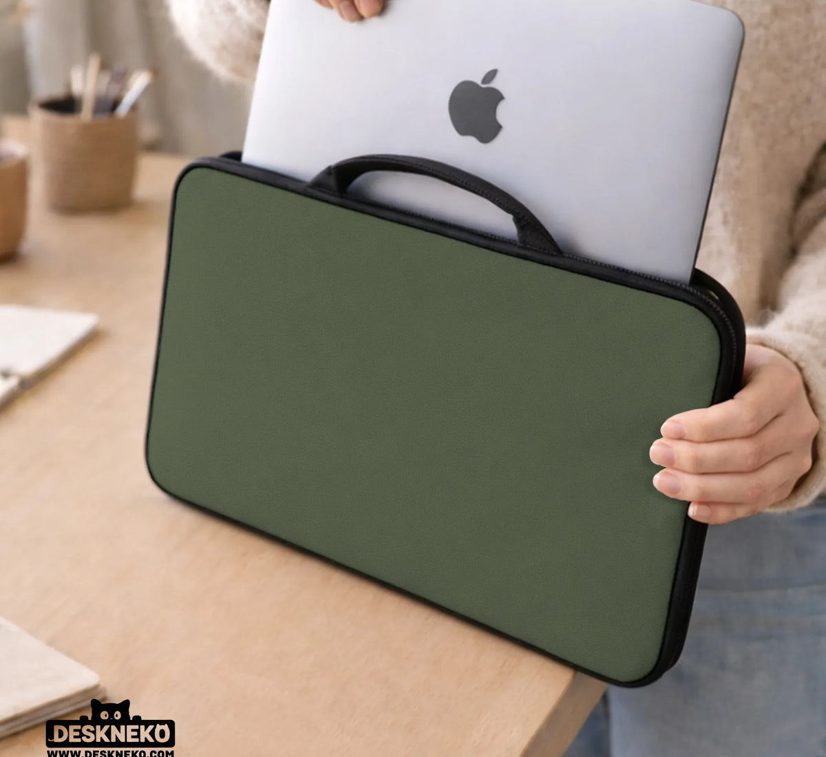 Midnight Olive Laptop Sleeve - Deskneko