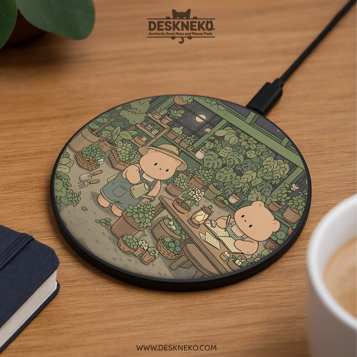 Kawaii Gardening Bears Wireless Charger - Deskneko