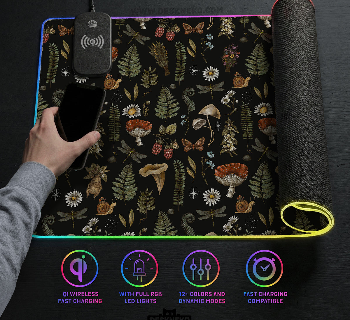 Dark Botanical Desk Mat Mousepad - Desk Mat - Deskneko - Desk Mats & Mousepads