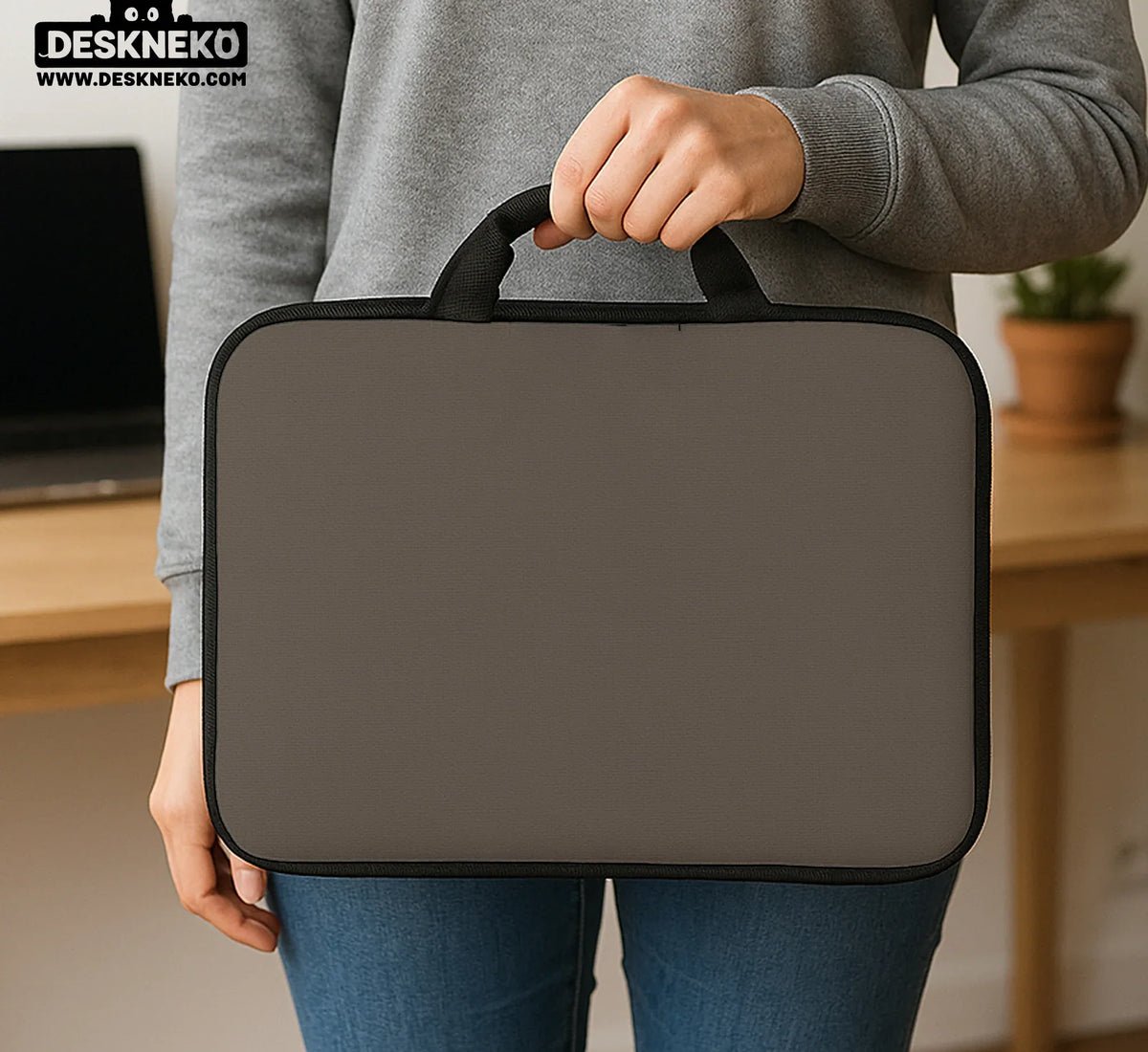 Cocoa Laptop Sleeve Case, Minimalist Padded Notebook Cover - Deskneko