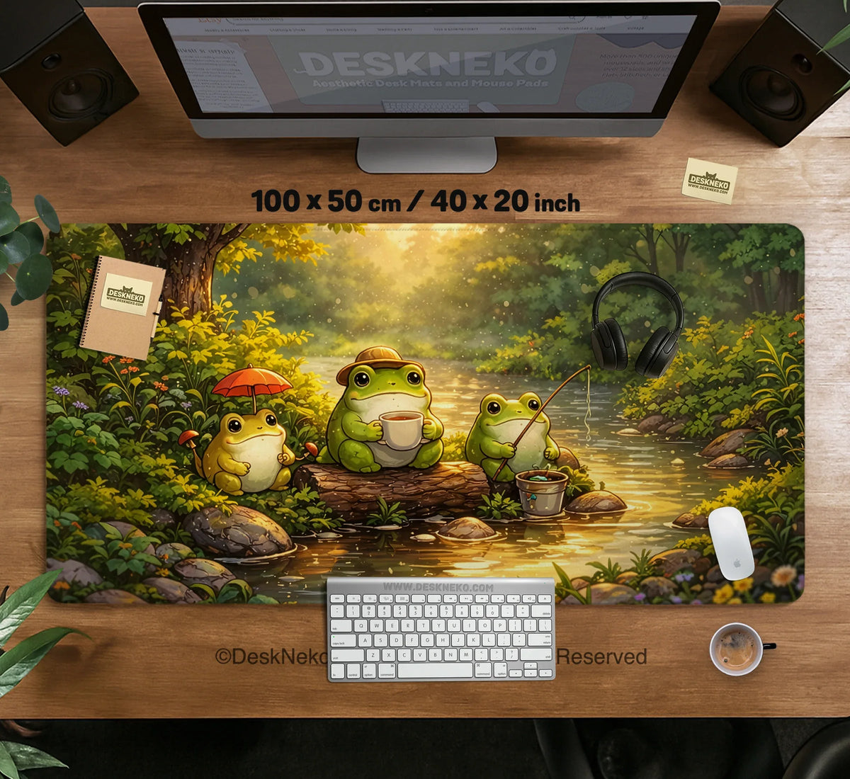 Forest Frogs Desk Mat - Deskneko