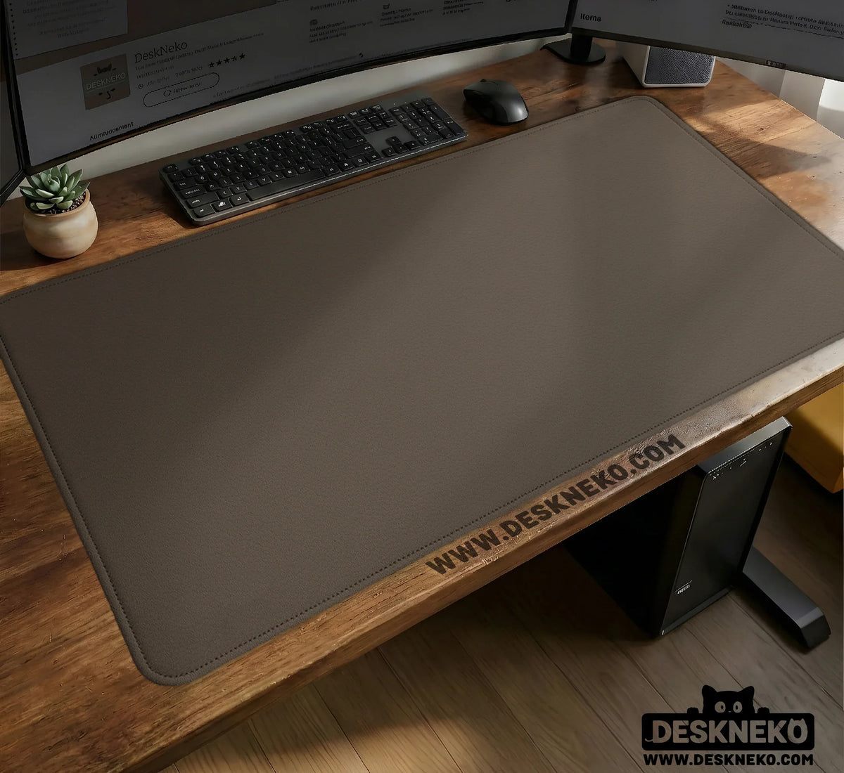 Cocoa Brown Minimalist - Deskneko