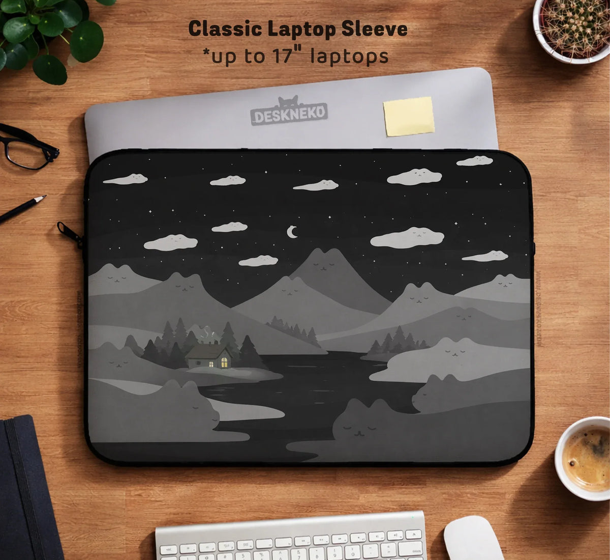Black Cat Mountains Laptop Sleeve & Bag - Deskneko