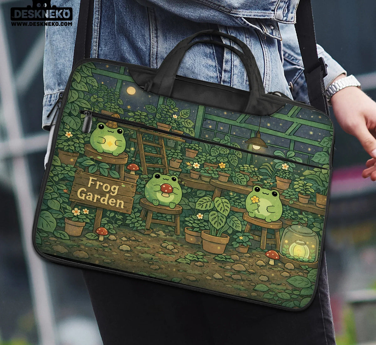 Frog Garden Laptop Sleeve - Deskneko