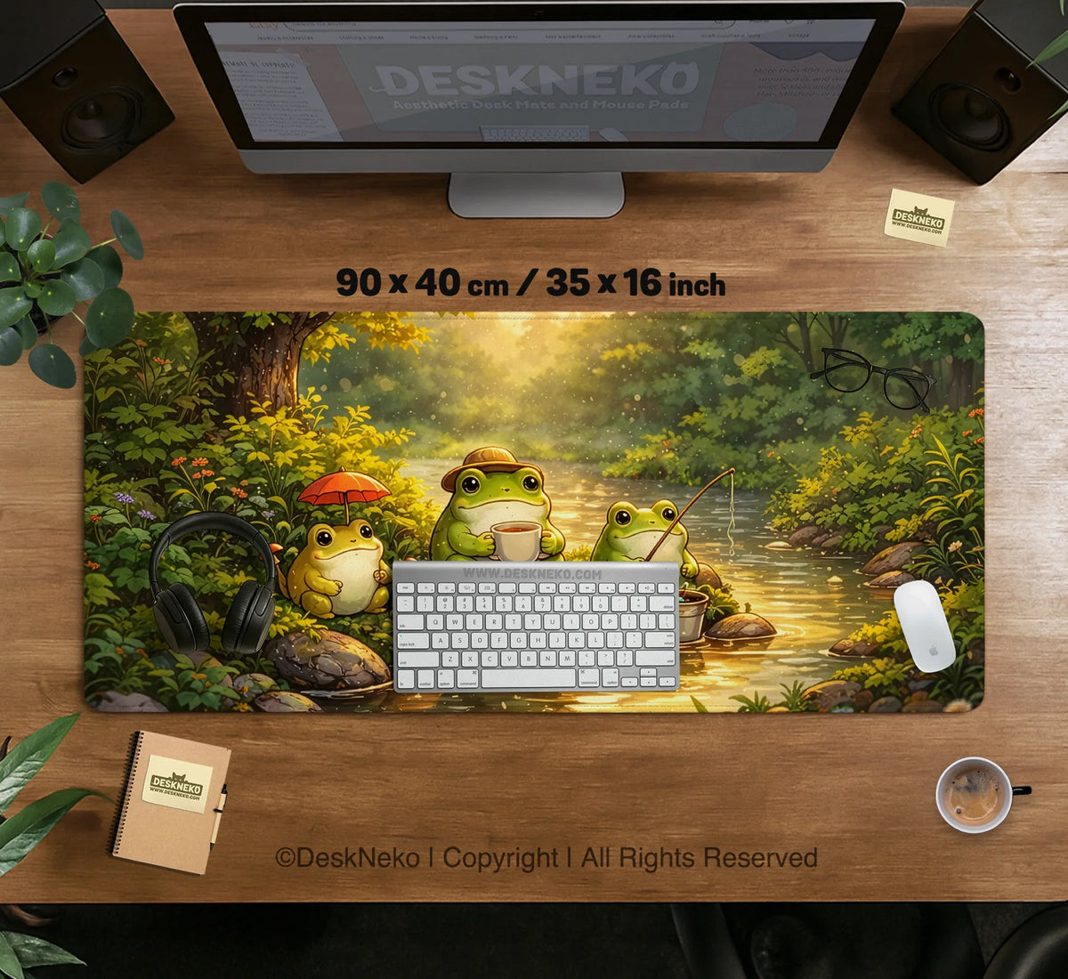 Forest Frogs Desk Mat - Deskneko