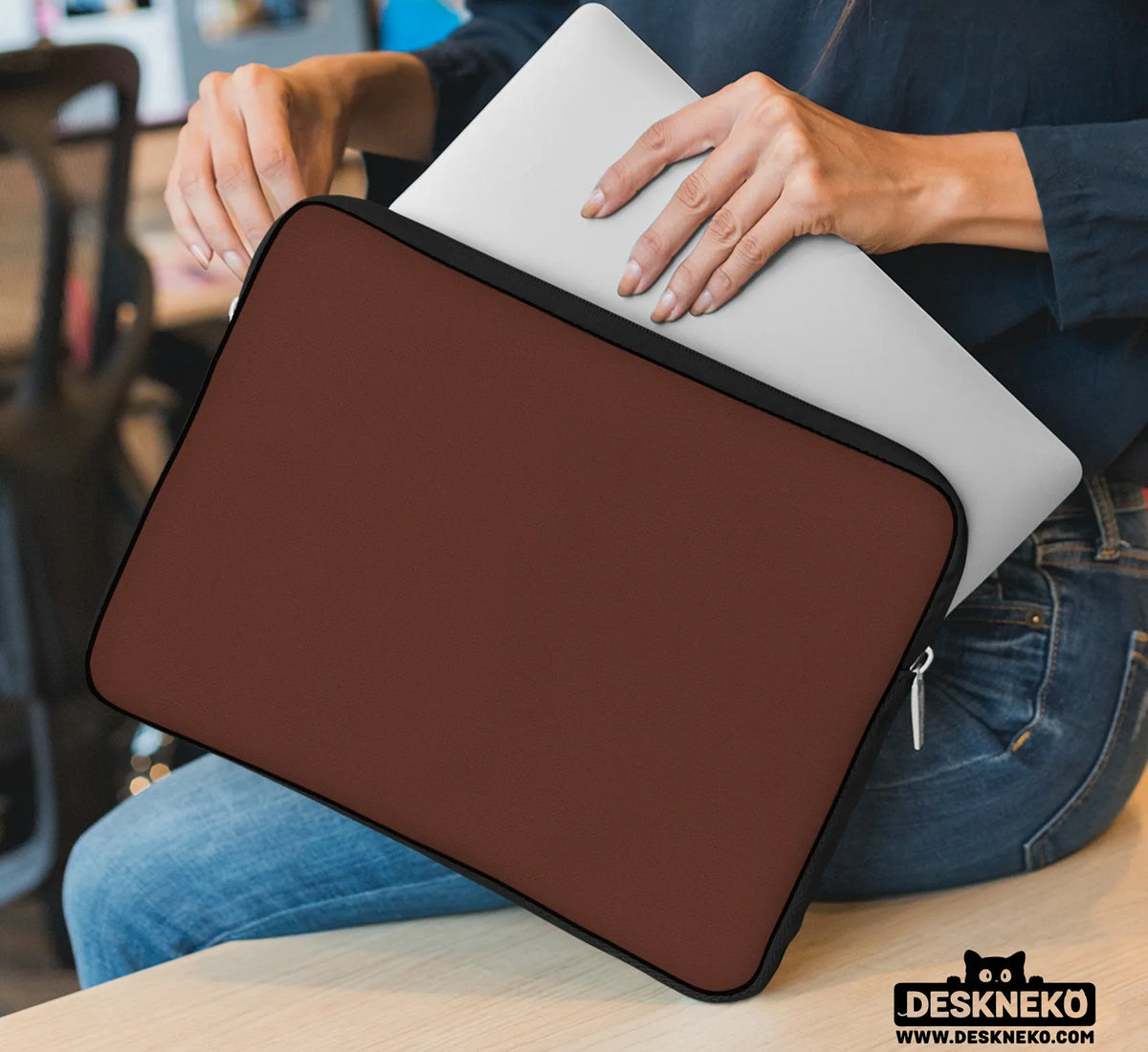 Mahogany Laptop Sleeve & Bag, Minimalist Brown Protective Work Case - Deskneko