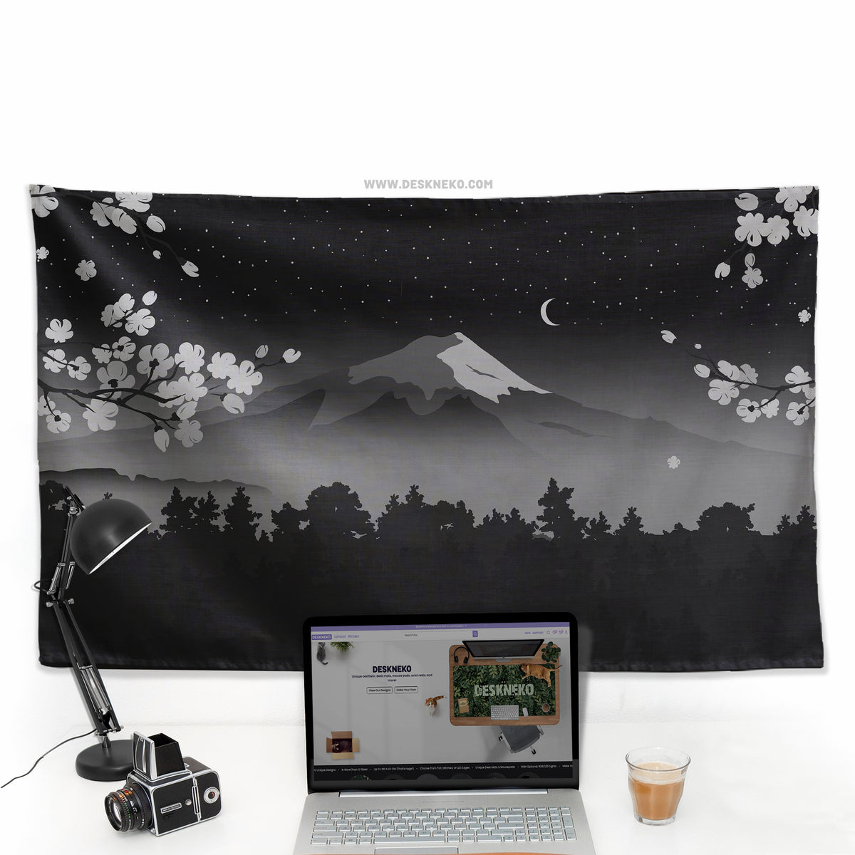 Black Mount Fuji Wall Tapestry - Wall tapestry - Deskneko - Wall Tapestries