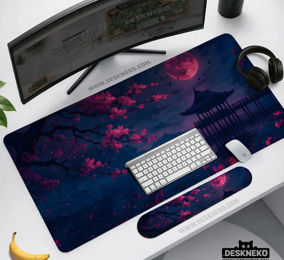 Dark Sakura Cherry Blossom Desk Mat - Deskneko