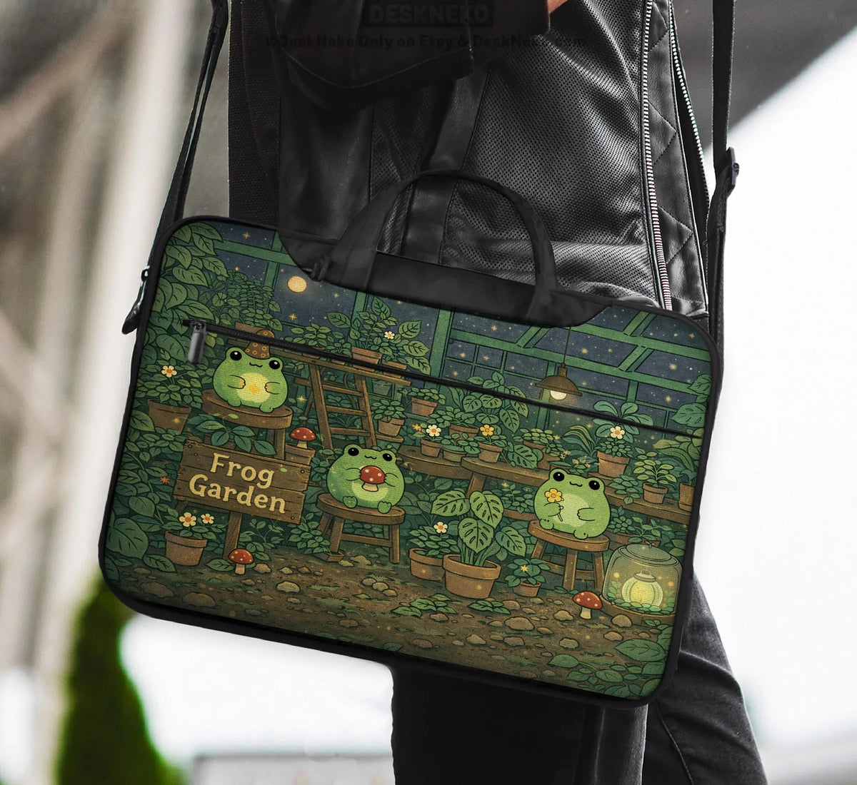 Frog Garden Laptop Sleeve - Deskneko