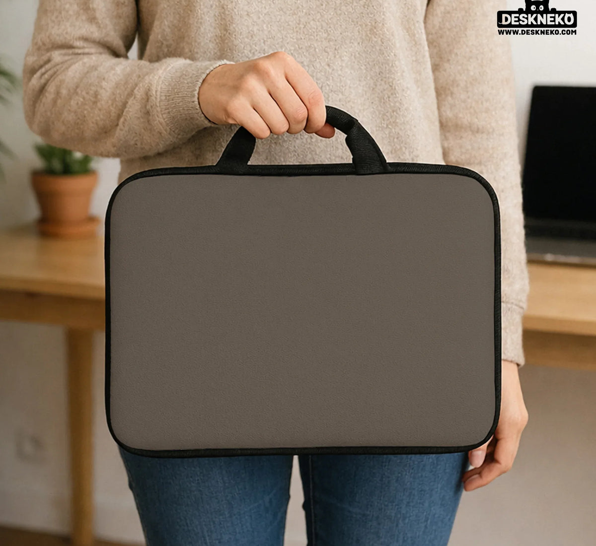 Cocoa Laptop Sleeve Case, Minimalist Padded Notebook Cover - Deskneko