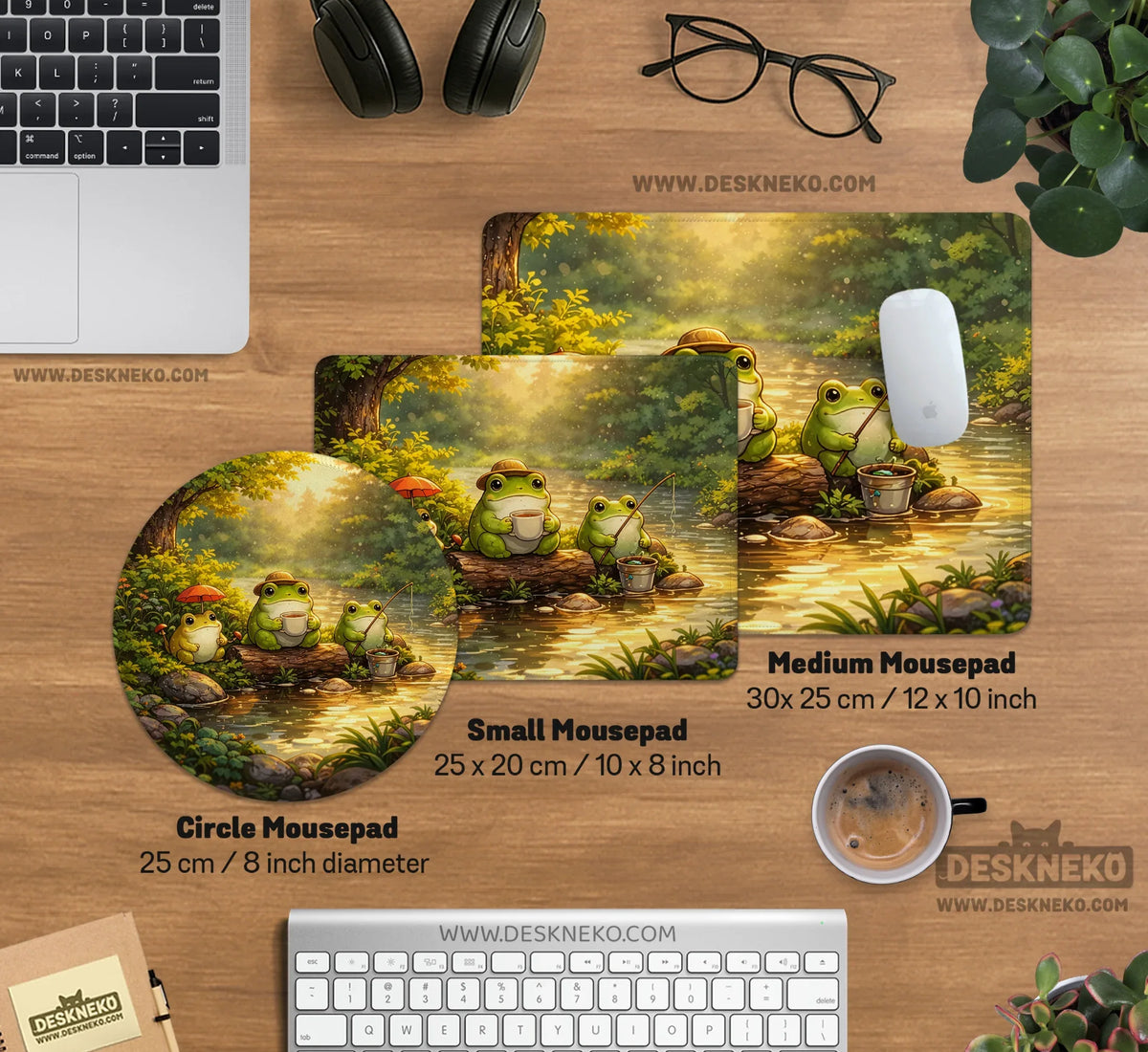 Forest Frogs Desk Mat - Deskneko