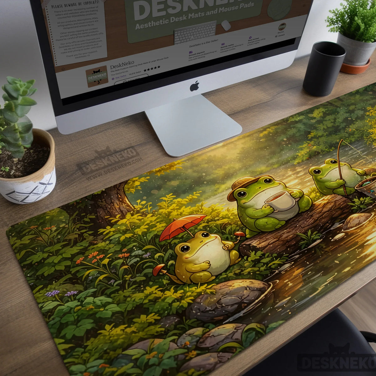 Forest Frogs Desk Mat - Deskneko