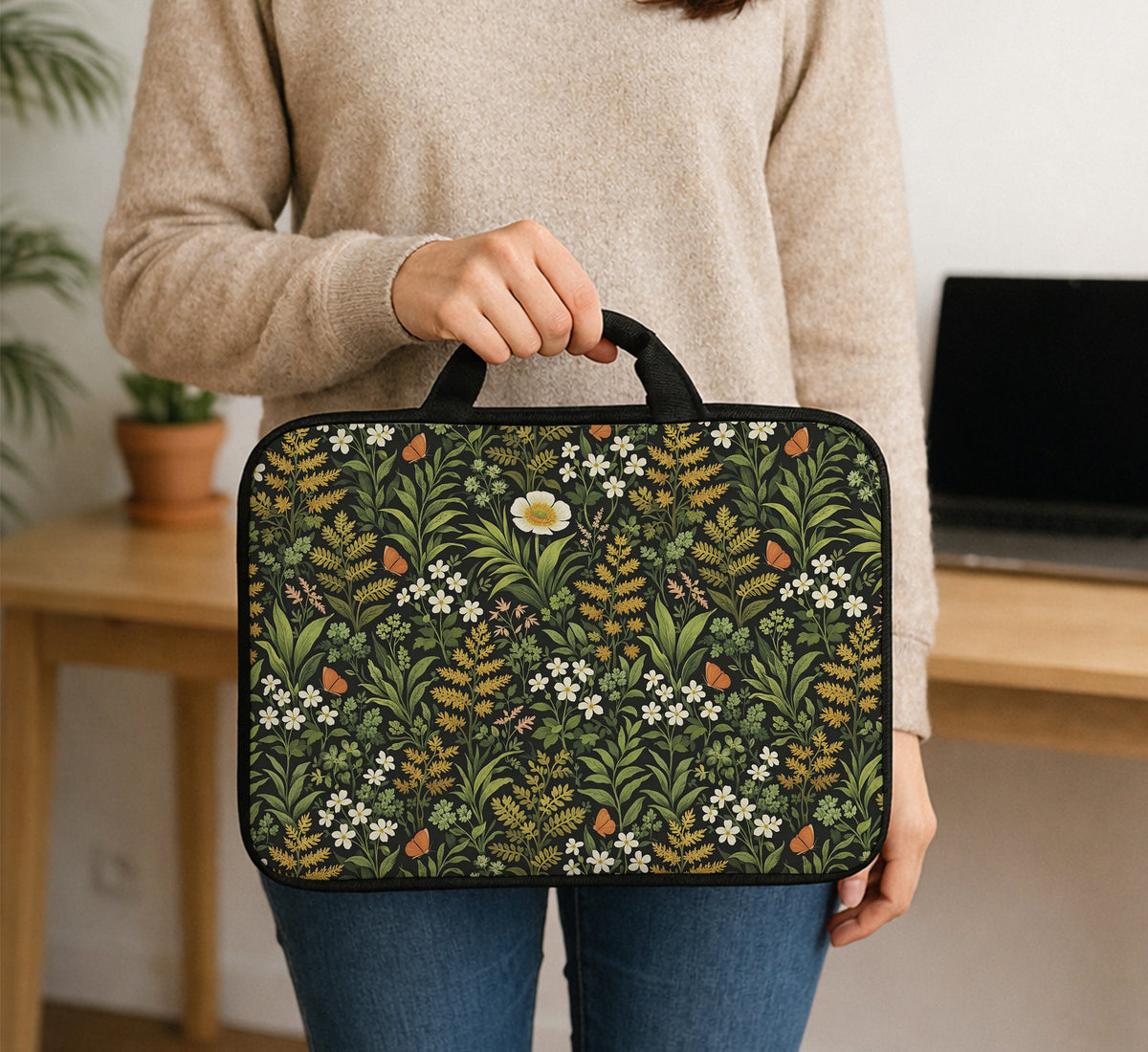 Wildflower Laptop Sleeve & Bag - Laptop Sleeve - Deskneko - Laptop Sleeves & Bags