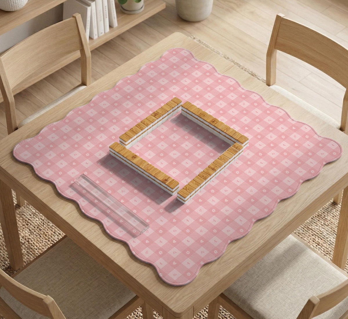 Pink checkered mahjong mat with small hearts and flowers.