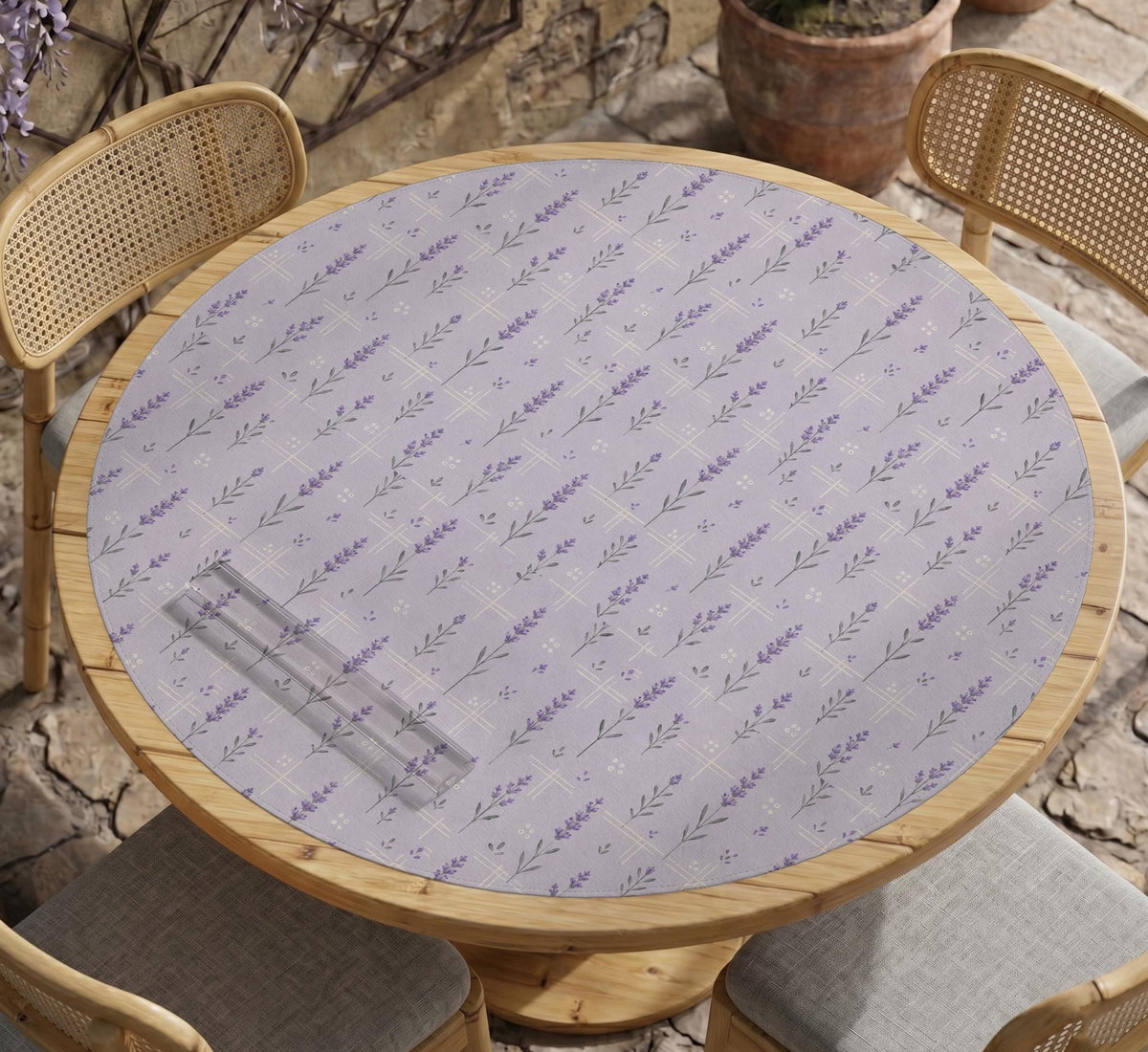 Lavender mahjong mat with a pale purple background, small botanical sprigs, and fine grid lines.